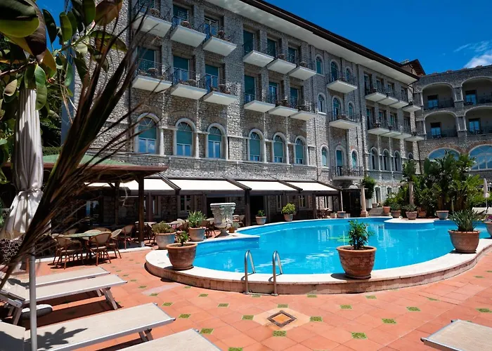 Park 4* Таормина